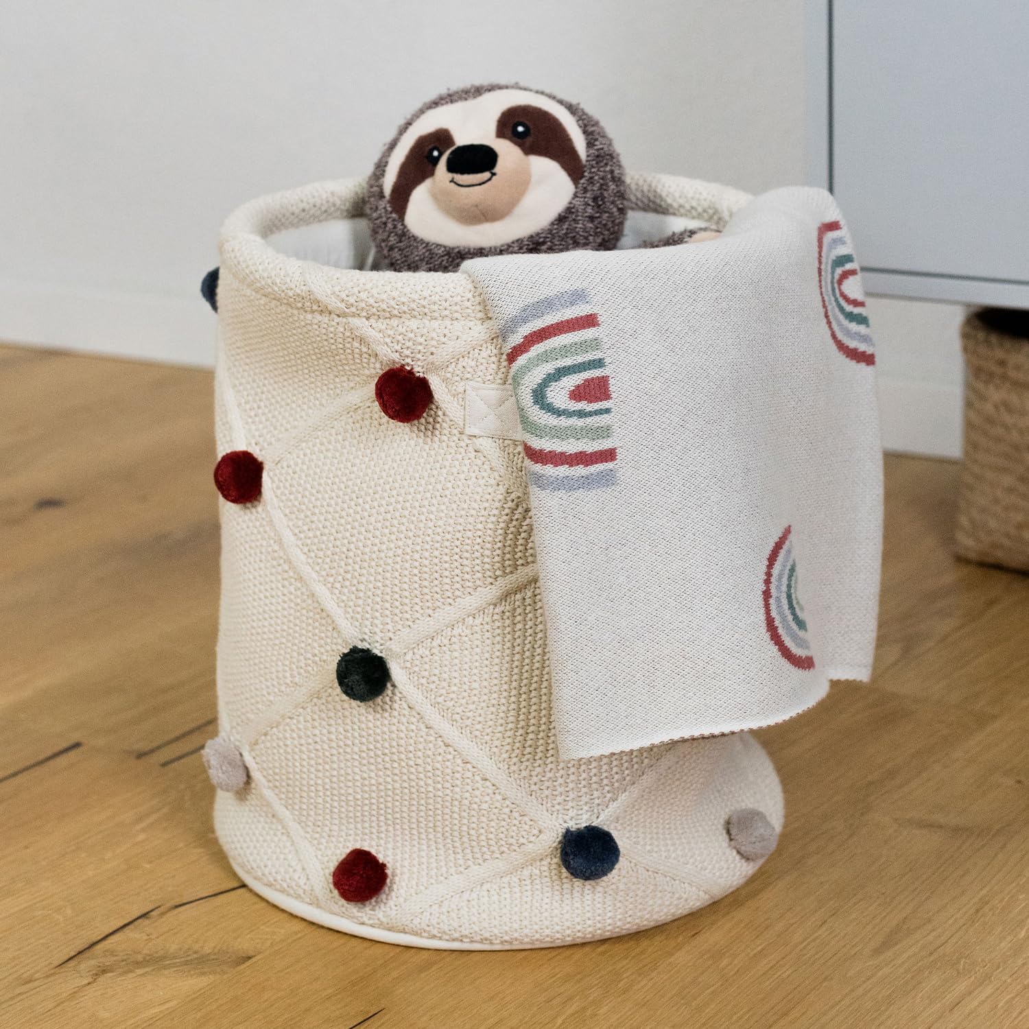 kindsgut-aufbewahrungskorb-kinder-baumwolle-mit-pompons-creme-30-x-30-x-35-cm image 3