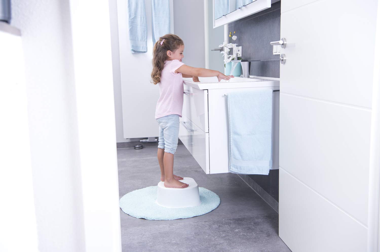 rotho-babydesign-bella-bambina-kinderschemel-tritthocker-fantastic-mauve image 5