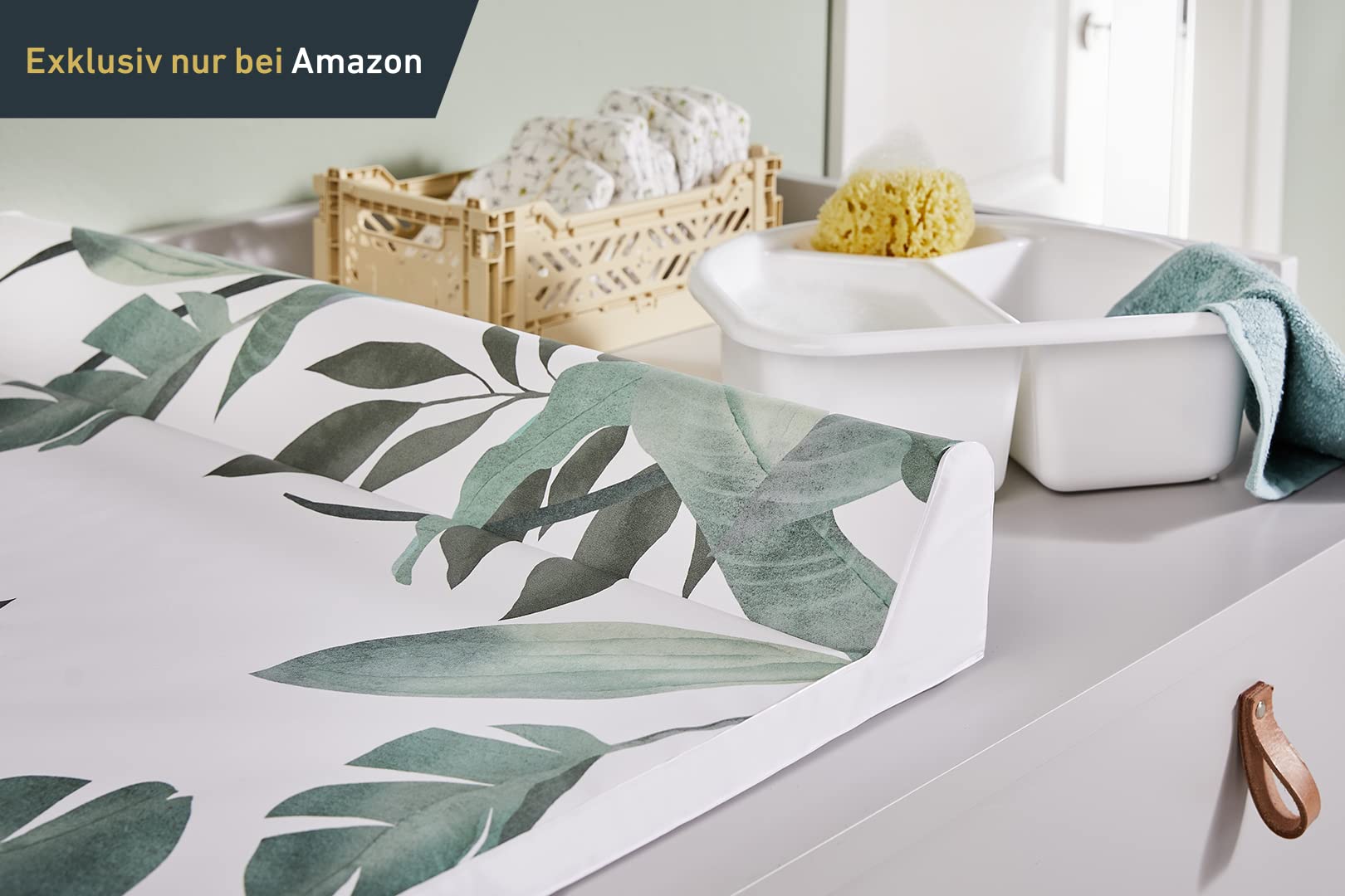 rotho-babydesign-wickelauflage-keil-50-x-70-cm-soft-tropical-abwaschbar-wasserdi image 4