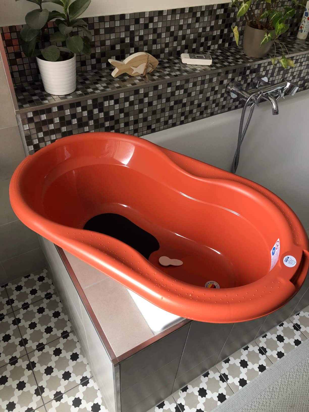 Perfekte erste Badewanne