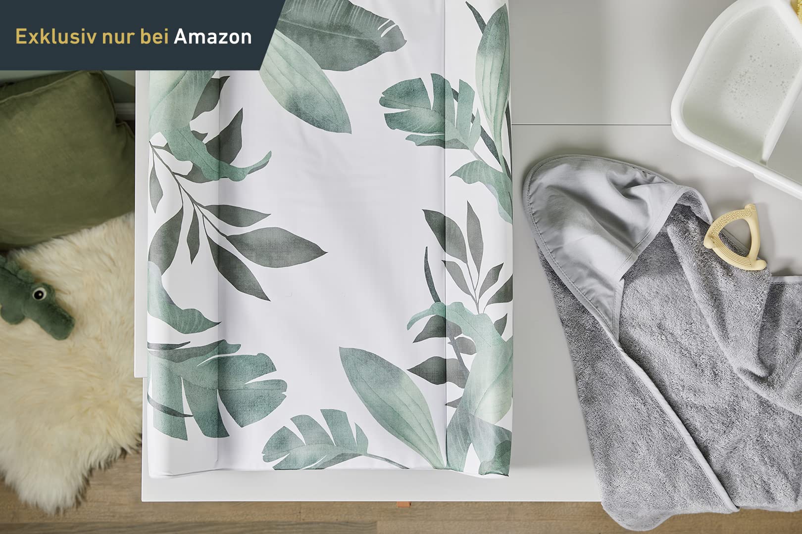 rotho-babydesign-wickelauflage-keil-50-x-70-cm-soft-tropical-abwaschbar-wasserdi image 2